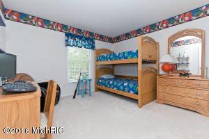 60 Fox Point Ct NE, Ada, MI 49301 photo 24