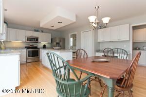 60 Fox Point Ct NE, Ada, MI 49301 photo 10