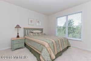 60 Fox Point Ct NE, Ada, MI 49301 photo 23
