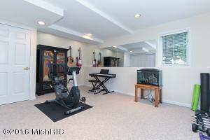 60 Fox Point Ct NE, Ada, MI 49301 photo 27