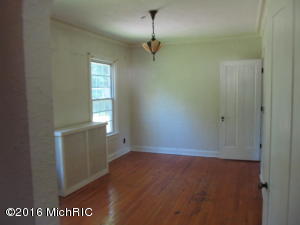 785 S Washington St, Constantine, MI 49042 photo 11