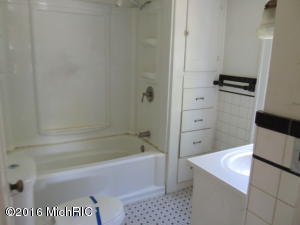 785 S Washington St, Constantine, MI 49042 photo 16