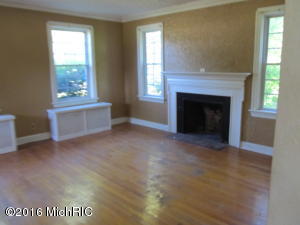 785 S Washington St, Constantine, MI 49042 photo 10