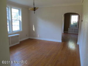 785 S Washington St, Constantine, MI 49042 photo 7