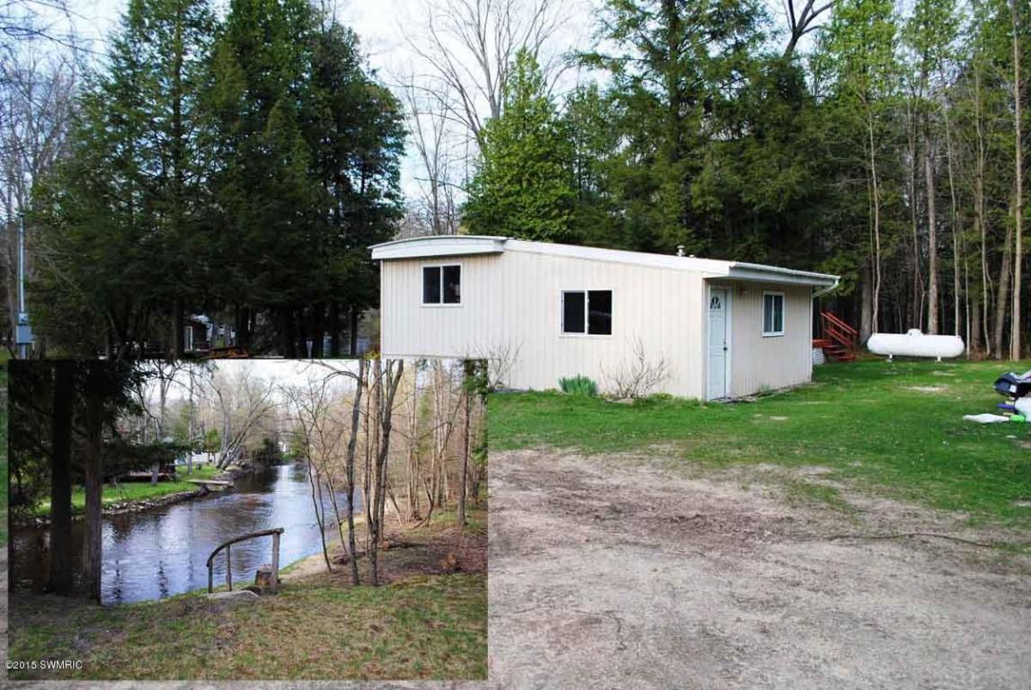 7874 E River Rd, Walkerville, MI 49459 photo 1