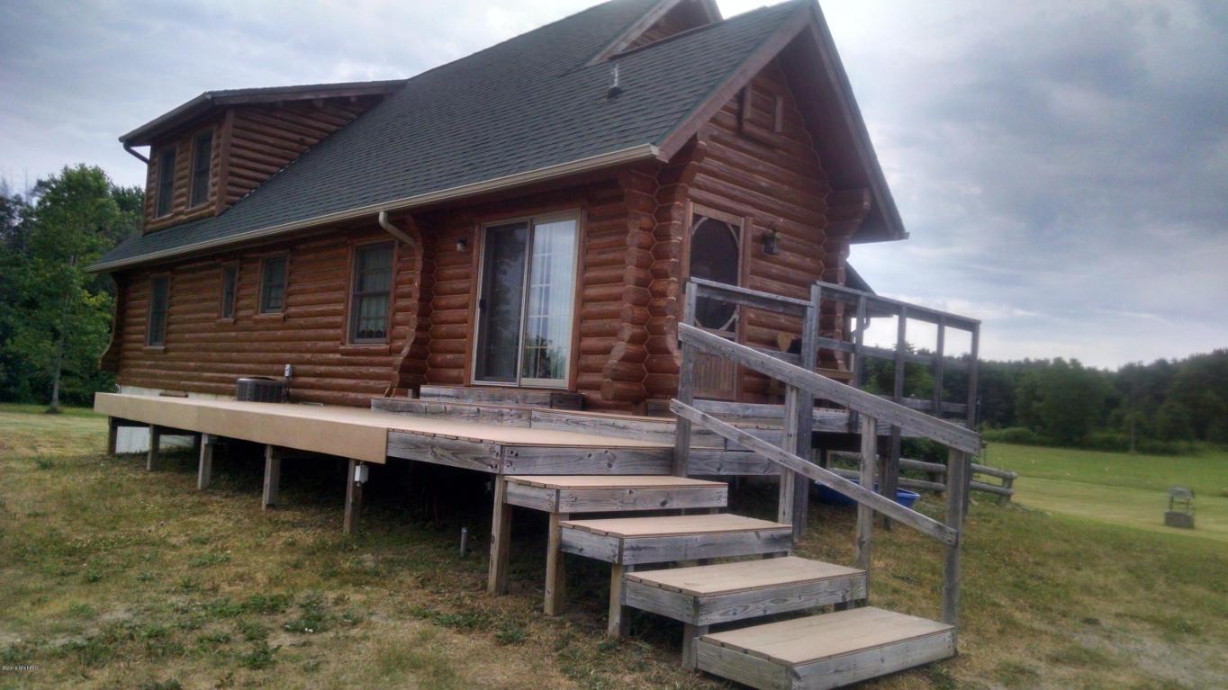 3688 S Ferris Rd, Sumner, MI 48889 photo 21