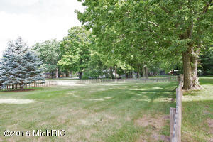 915 E Bridge St, Plainwell, MI 49080 photo 3