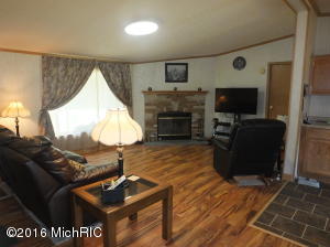 619 54th St, Pullman, MI 49450 photo 5