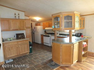 619 54th St, Pullman, MI 49450 photo 9
