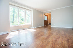 3077 Howlett Dr SE, Ada, MI 49301 photo 5