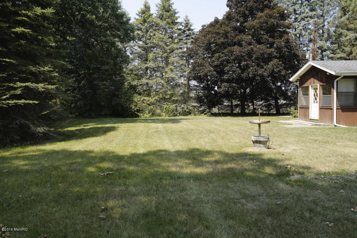 901 Bates Ave, Three Rivers, MI 49093 photo 23