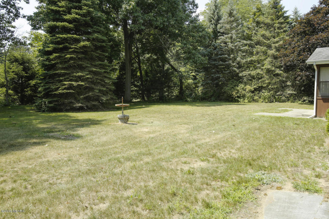 901 Bates Ave, Three Rivers, MI 49093 photo 22