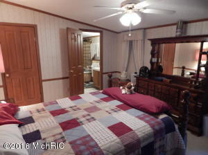 5336 Front St, Newaygo, MI 49337 photo 31