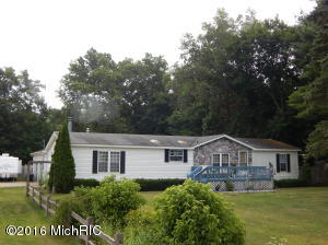 5336 Front St, Newaygo, MI 49337 photo 5