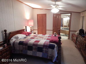 5336 Front St, Newaygo, MI 49337 photo 30