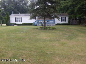 5336 Front St, Newaygo, MI 49337 photo 7