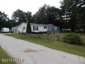 5336 Front St, Newaygo, MI 49337 photo 1