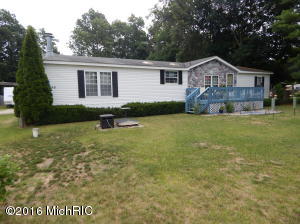 5336 Front St, Newaygo, MI 49337 photo 11