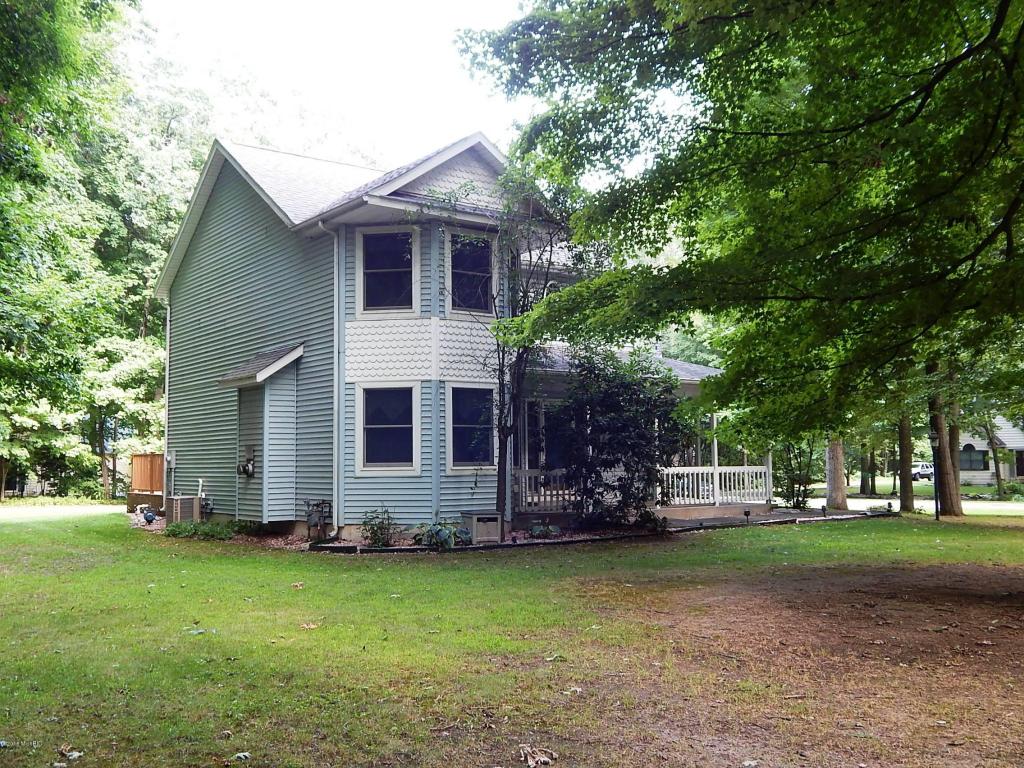 56445 Puma Dr, Three Rivers, MI 49093 photo 2