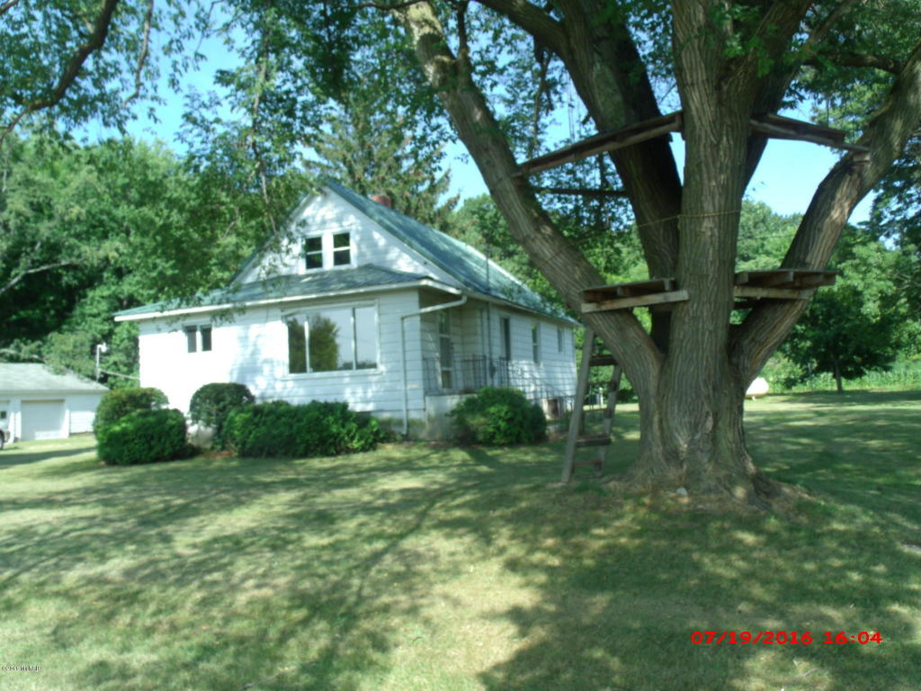 37907 68th, Covert, MI 49043 photo 1