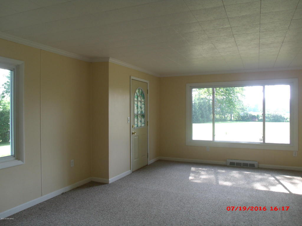 37907 68th, Covert, MI 49043 photo 5