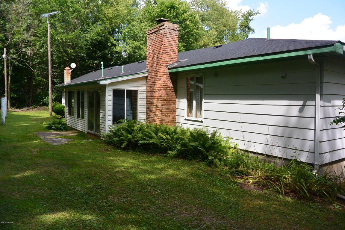 14652 N Main St, Buchanan, MI 49107 photo 29