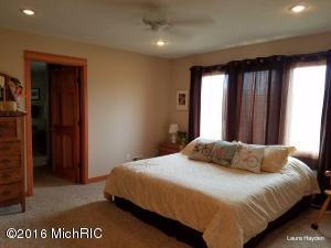1370 6th St, Belding, MI 48809 photo 26