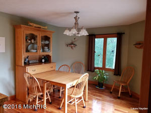 1370 6th St, Belding, MI 48809 photo 22