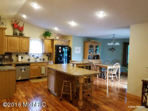 1370 6th St, Belding, MI 48809 photo 19