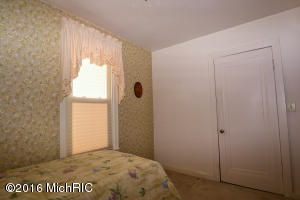 91 Ecklund Ave, Sparta, MI 49345 photo 16
