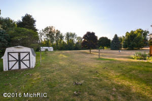 91 Ecklund Ave, Sparta, MI 49345 photo 6