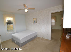 91 Ecklund Ave, Sparta, MI 49345 photo 18