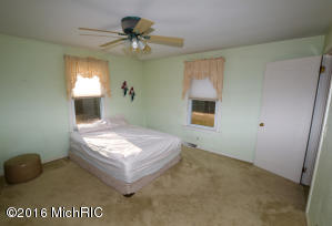 91 Ecklund Ave, Sparta, MI 49345 photo 19