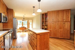 3555 Maple Leaf Ln, Hamilton, MI 49419 photo 11