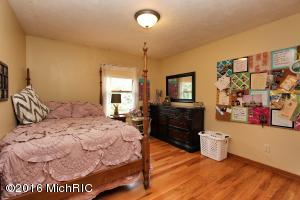 3555 Maple Leaf Ln, Hamilton, MI 49419 photo 18