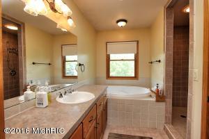 3555 Maple Leaf Ln, Hamilton, MI 49419 photo 16