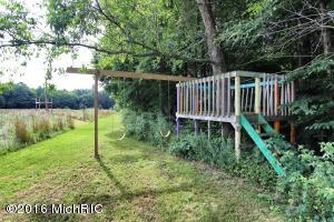 3555 Maple Leaf Ln, Hamilton, MI 49419 photo 40