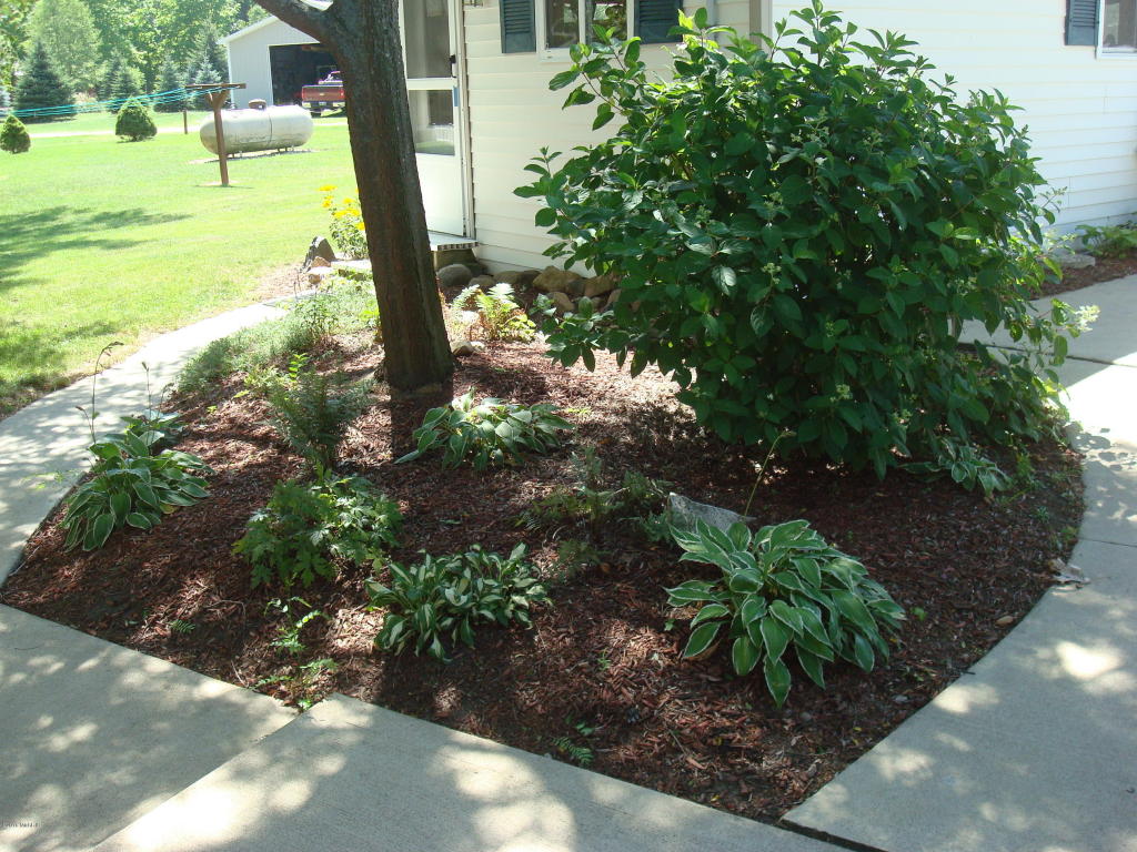 12090 Maple St, Montgomery, MI 49255 photo 32