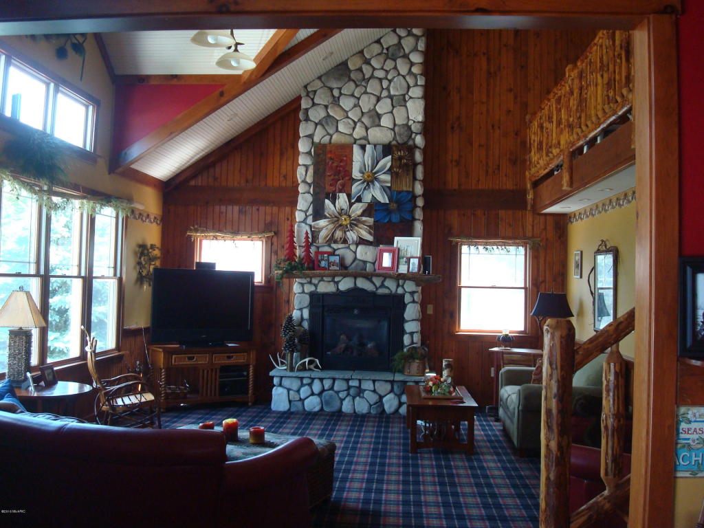12090 Maple St, Montgomery, MI 49255 photo 11