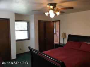 1316 Jupiter Dr, Plainwell, MI 49080 photo 24