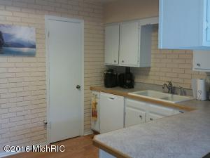 1316 Jupiter Dr, Plainwell, MI 49080 photo 17