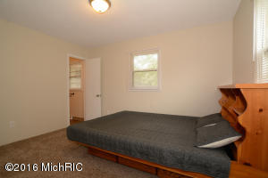 1680 Springbrook Dr, Jenison, MI 49428 photo 7