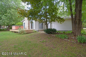 1680 Springbrook Dr, Jenison, MI 49428 photo 16