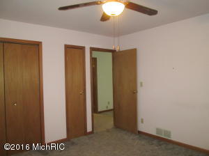 22509 15th Ave, Sears, MI 49679 photo 9