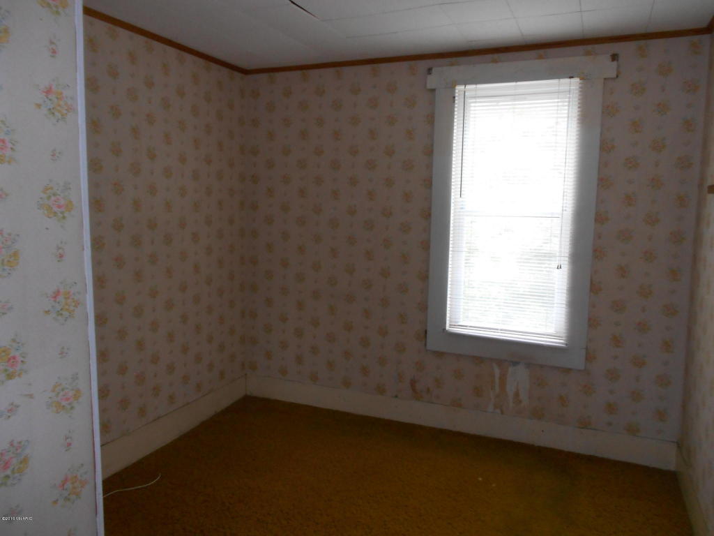 95 S Main St, Custer, MI 49405 photo 13