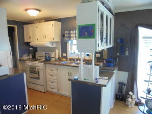 425 Garden, Muir, MI 48860 photo 16