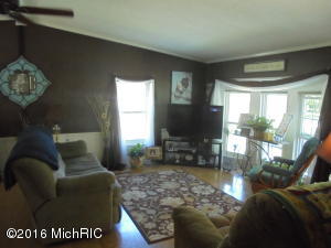 425 Garden, Muir, MI 48860 photo 23