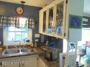 425 Garden, Muir, MI 48860 photo 18
