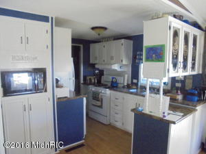 425 Garden, Muir, MI 48860 photo 19