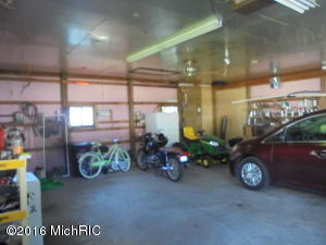 425 Garden, Muir, MI 48860 photo 30